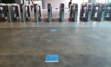 Israele: i treni tornano in servizio nonostante l’aumento dei contagi