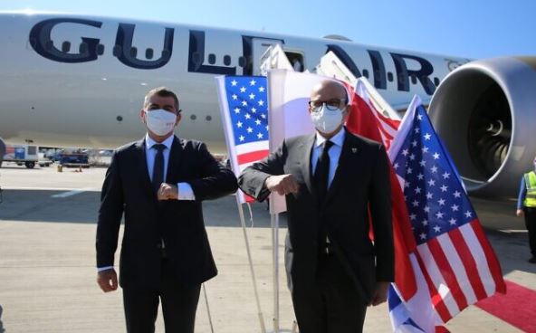 La delegazione del Bahrein arriva in Israele