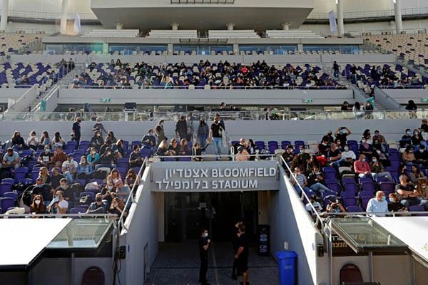 Israele: fino a 5000 tifosi negli stadi e non solo, si riapre