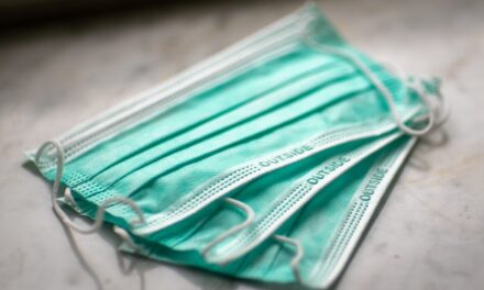 Israele: si valuta di istituire nuovamente l’utilizzo delle mascherine in pubblico