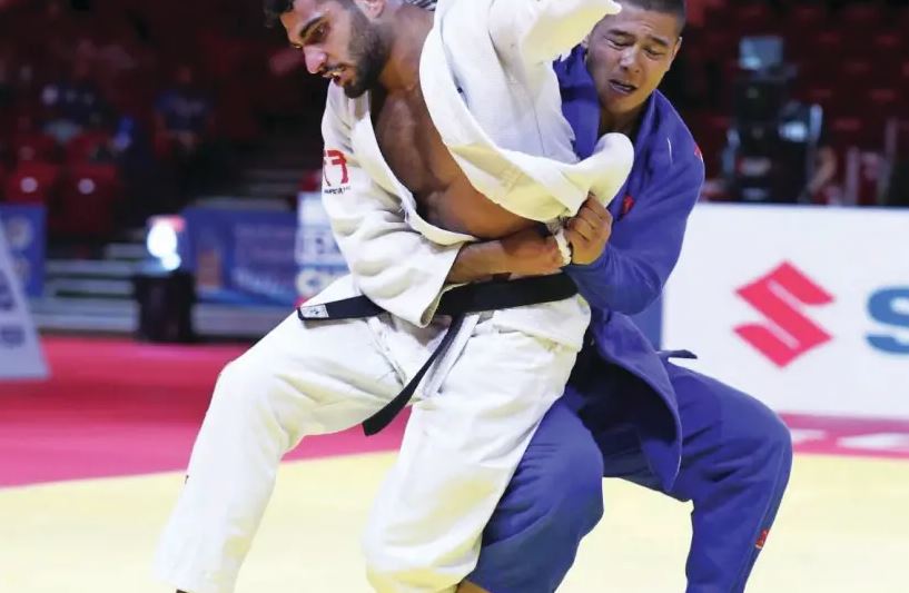 Olimpiadi Tokyo: l’olimpionico algerino mandato a casa per essersi rifiutato di affrontare il judoka israeliano