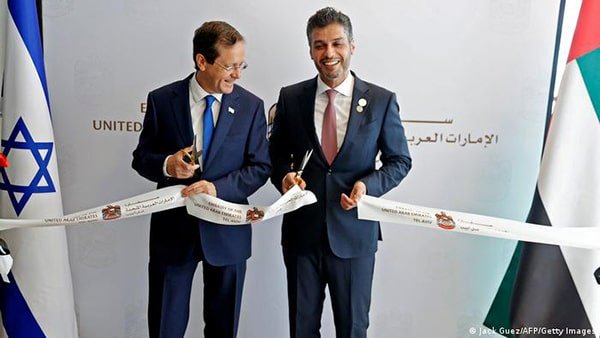 Inagurata l’ambasciata degli Emirati Arabi Uniti in Israele