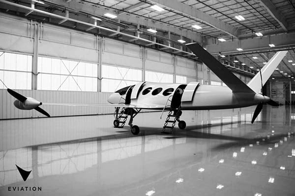 L’israeliana Eviation consegnerà 12 aerei cargo elettrici a DHL