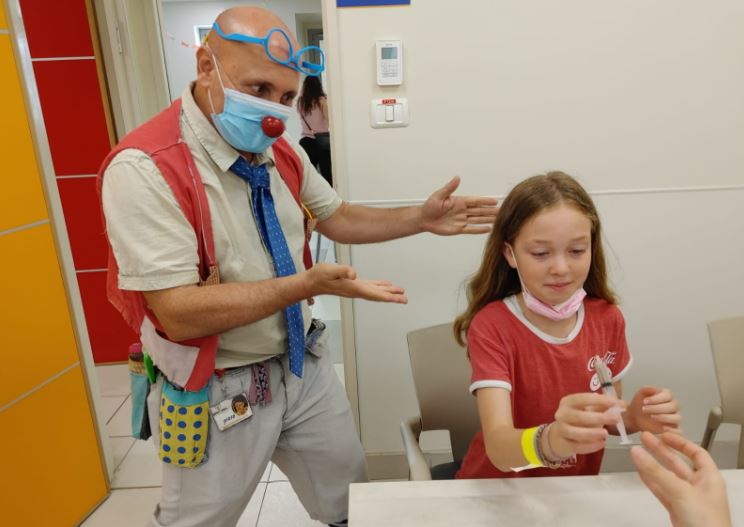 Israele apre il primo reparto Omicron per bambini al Sheba