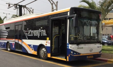 Israele: trasporto pubblico gratuito per gli over 75